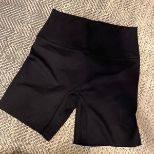 Aerie Biker Shorts Black
